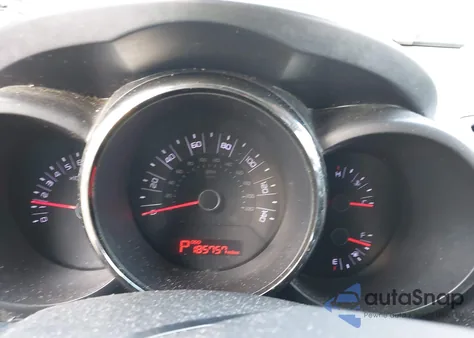 2011 Kia Soul + z USA, uszkodzony, nr VIN KNDJT2A21B7233886